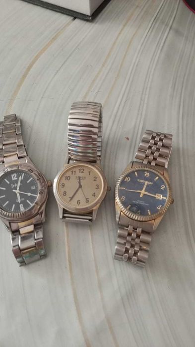 Коллекция часов !В хорошем состоянии