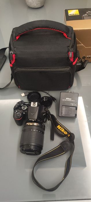 Фотоапарат Nikon D3500