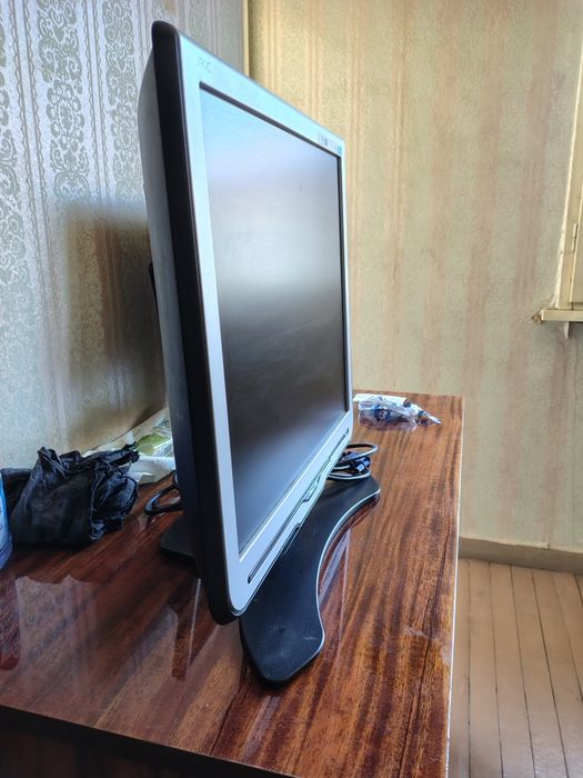 Монитор Philips 190C