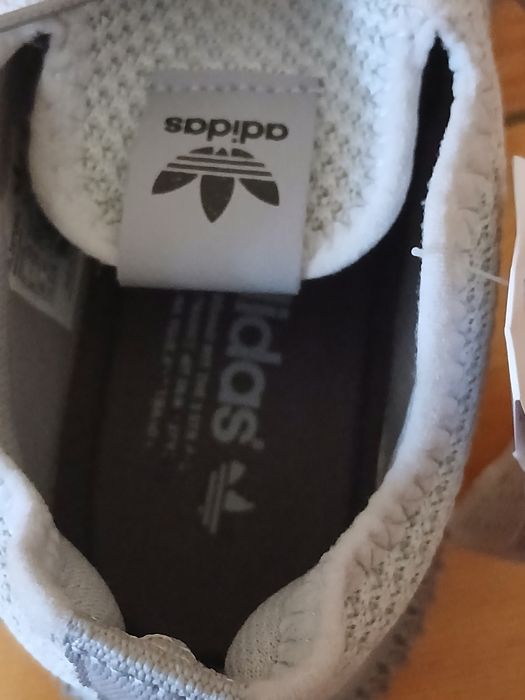 Маратонки ADIDAS