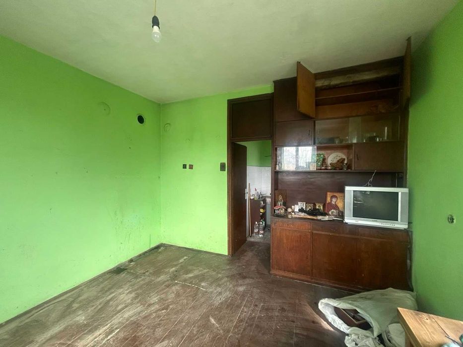 Двуетажна къща, 102кв.м, гр. Попово