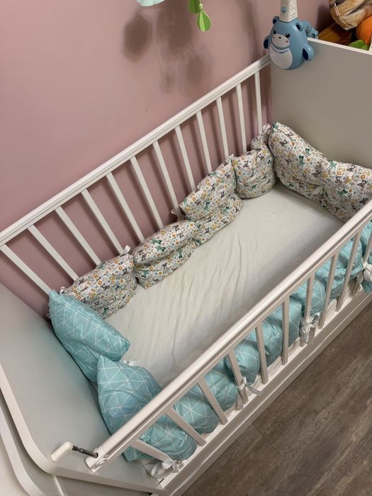 Детская Кроватка с маятником