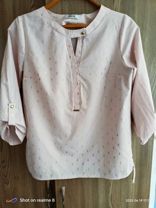 Розова и шарени блузи