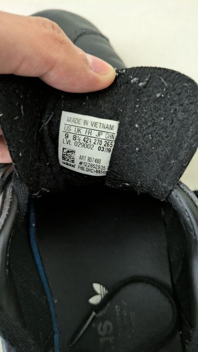 Adidas gazelle черные