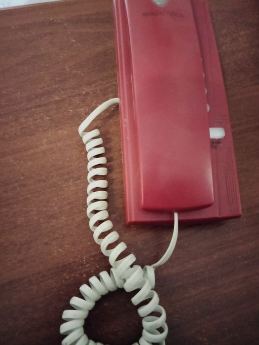 Продаю телефонный аппарат хорошие