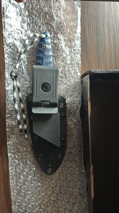 Cutit FOX - 529 AF si Cutit FOX Elementum Dagger FX 647S