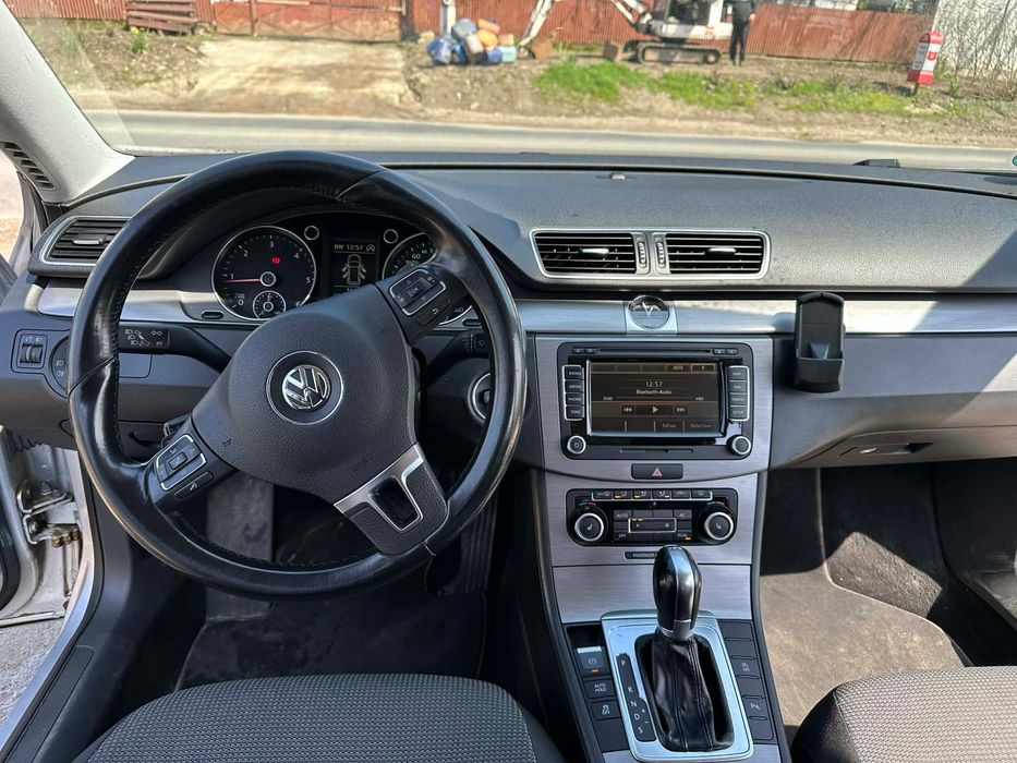 VOLKSWAGEN Passat 2.0TDI Automat