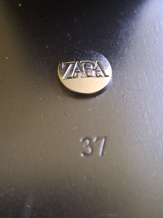 Cizme Zara negre din piele