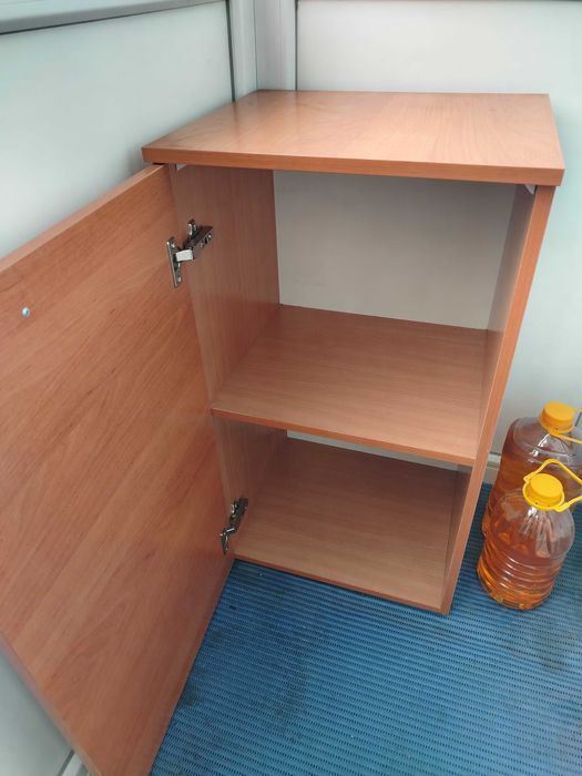 Тумбочка в отличном состоянии.