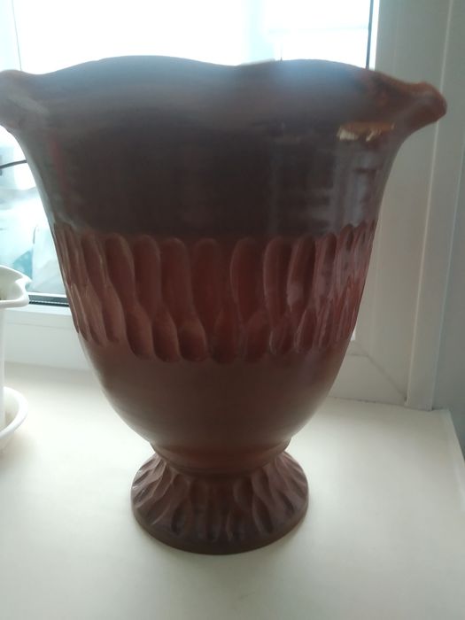 Горшки для цветов.