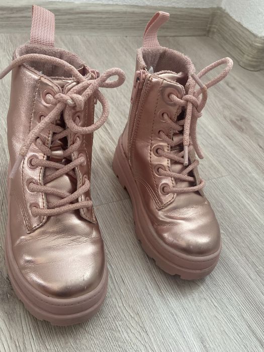 Детски боти H&M