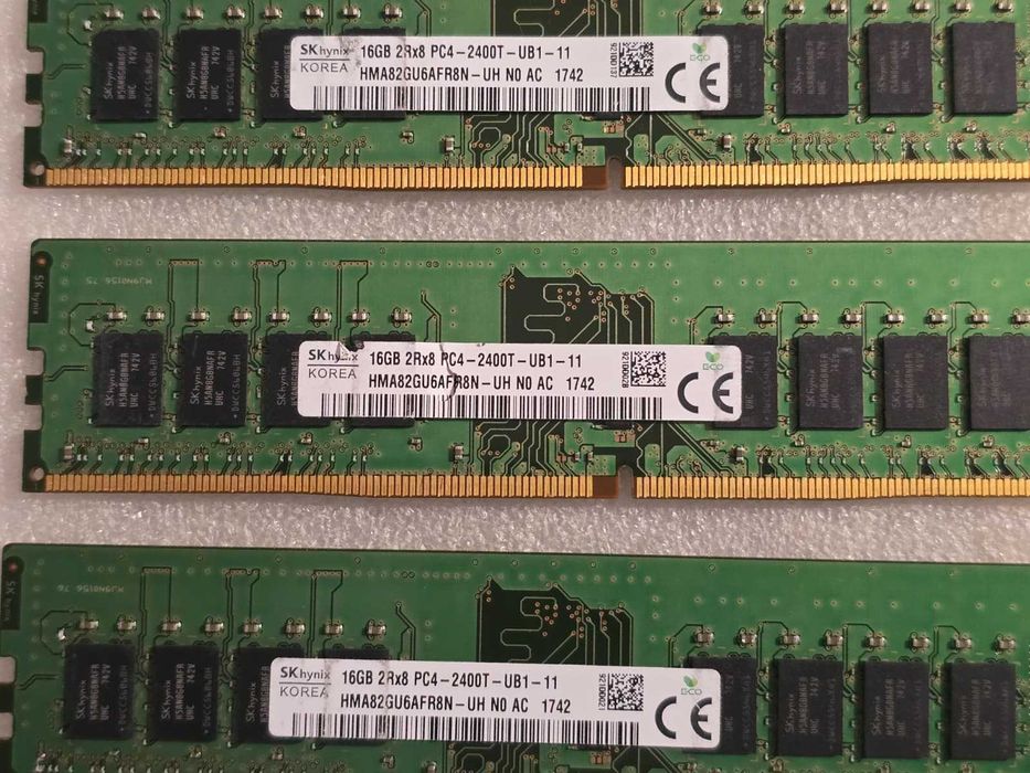 Memorie RAM desktop SK hynix 16GB DDR4 2400MHz HMA82GU6AFR8N-UH
