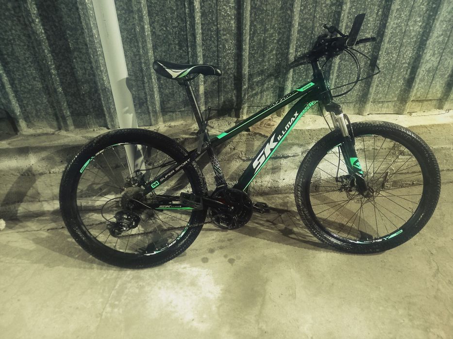 Продам велик договорная цена