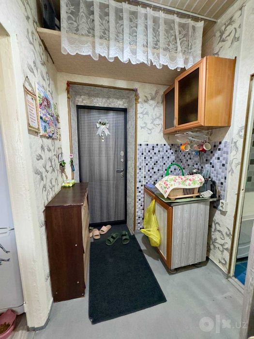 2х комн. 4/4 Около Рисового базара. 35м2 Ул Фитрата. Бывшшее общежитие