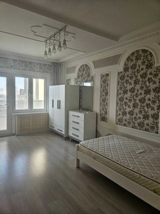 "СРОЧНО ГОРИТ‼️ Банковский Дом 182м2+8м2 Ойбек Шох мед Soy Ойбек NRG‼️