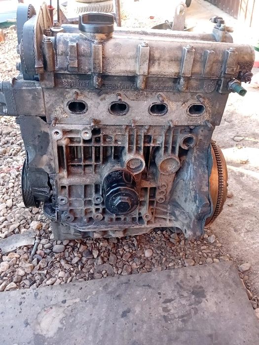 Motor  1.4 16v golf 4/bora/lupo/seat leon/skoda octavia