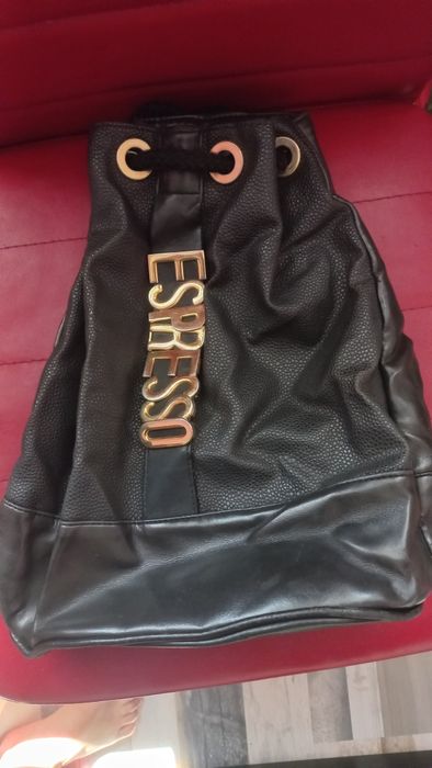 Дамска раница с връзки