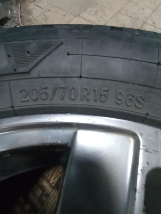 Продам авто шины