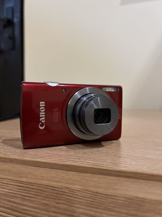 Фотоапарат Canon 20 Mp с подаръци