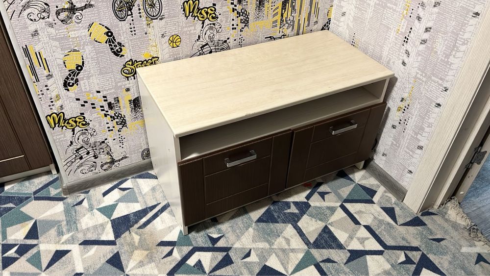 стенка-пенал пристенная