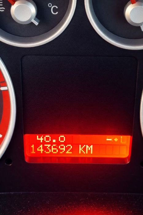 Ford Focus 2 – 1.6 TDCi Diesel – 110 CP (80 kW) – Euro 4

Vând Ford Fo