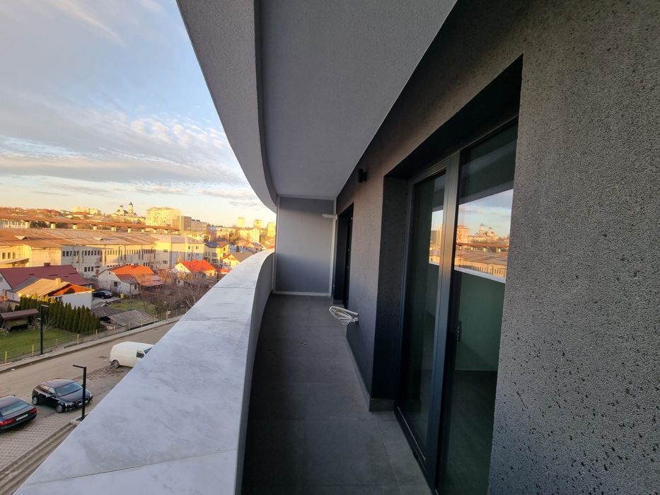 Inchiriez Apartament 2 camere Complex Avanera Mobilat si Utilat nou - Mutare imediata