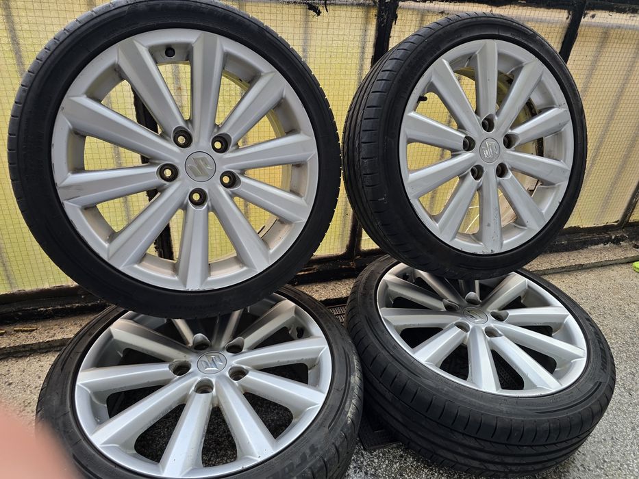 Гуми с джанти 6.5Jx17" 5x114.3