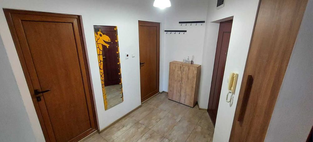 Дава се под наем Тристаен апартамент в Шумен, Дивизионна болница - 100 кв.м за 469.2 € - Снимка #7