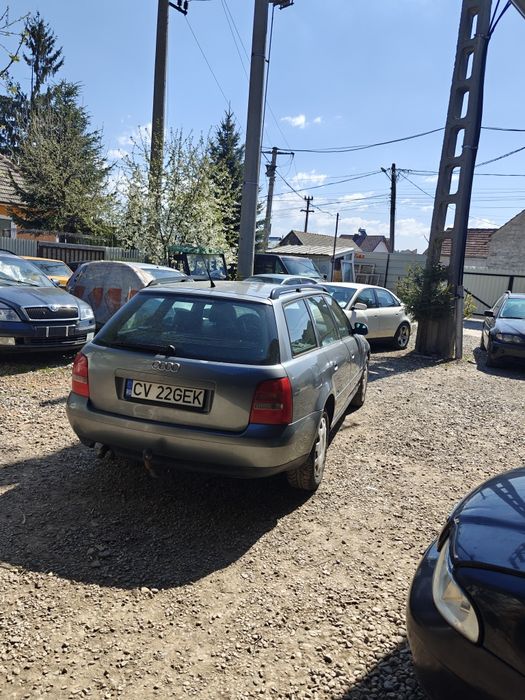 AUDI A4 2001 — imagine 4