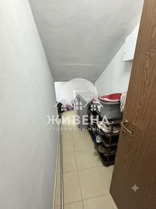 Продава обзаведена къща в с.Царичино, обл. Добрич