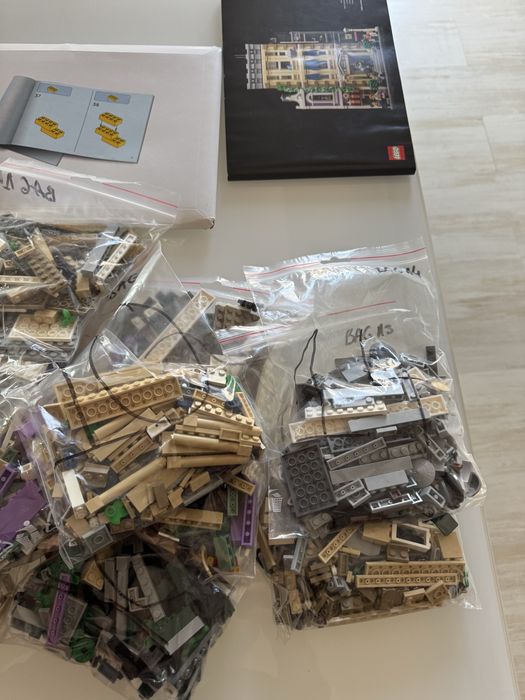 LEGO Creator Expert - Police Station 10278 [Original] [Complet]