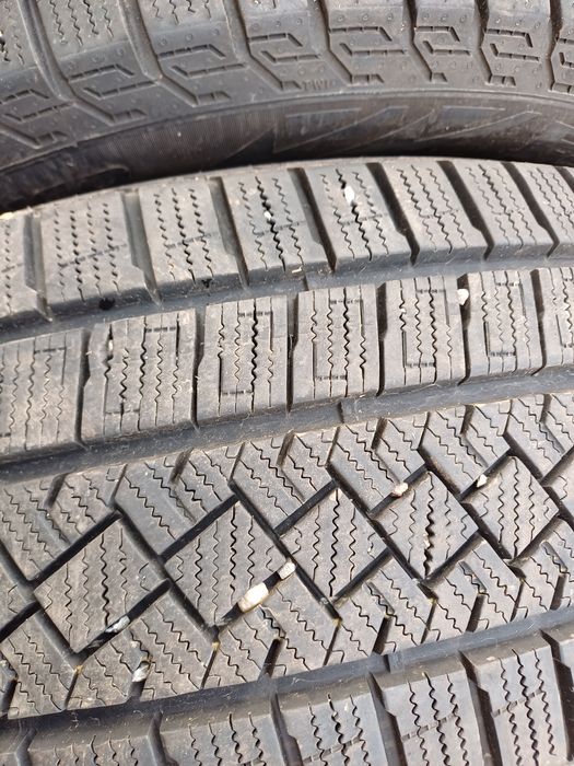 Гуми 205/55/16 Пирели