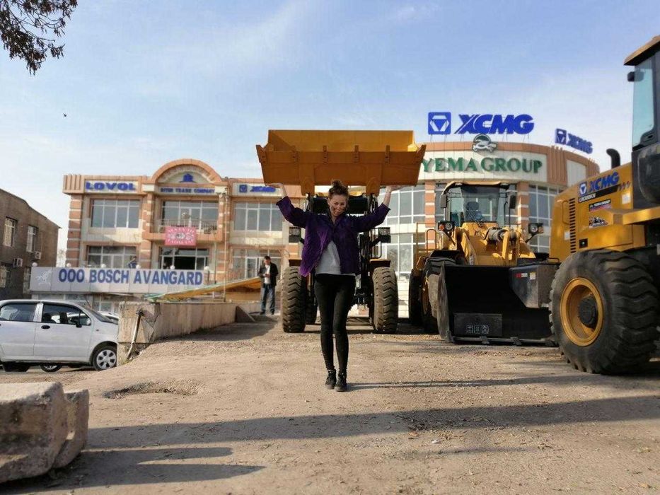 на складе Продаем фронтальный погрузчик XCMG LW300FN 1,8 рыч