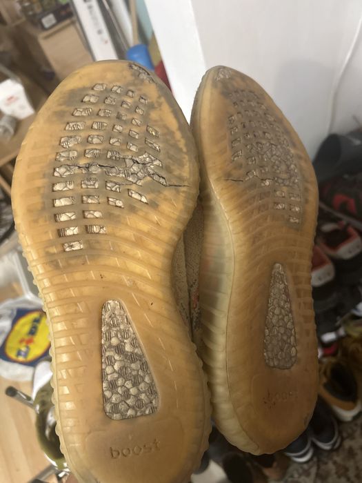 Yeezy 350 mx oat marime 42 used vand/schimb off pe nr de tel/msj