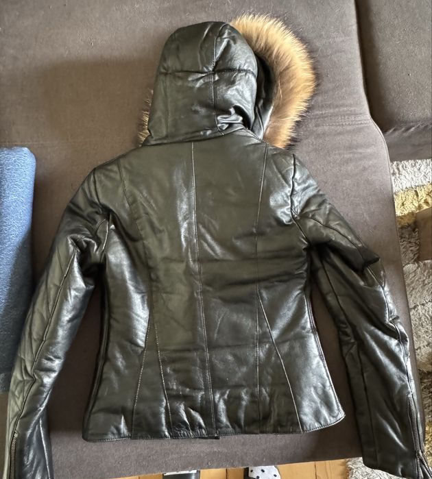 Кожено яке естестествен косъм