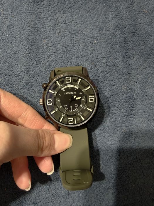 Продам часы мужские