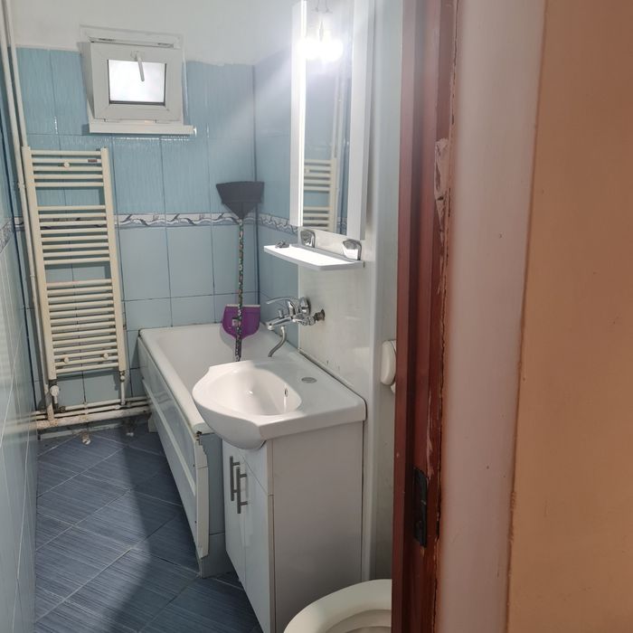 Închiriez apartament 2 camere G.Enescu (Albina)
