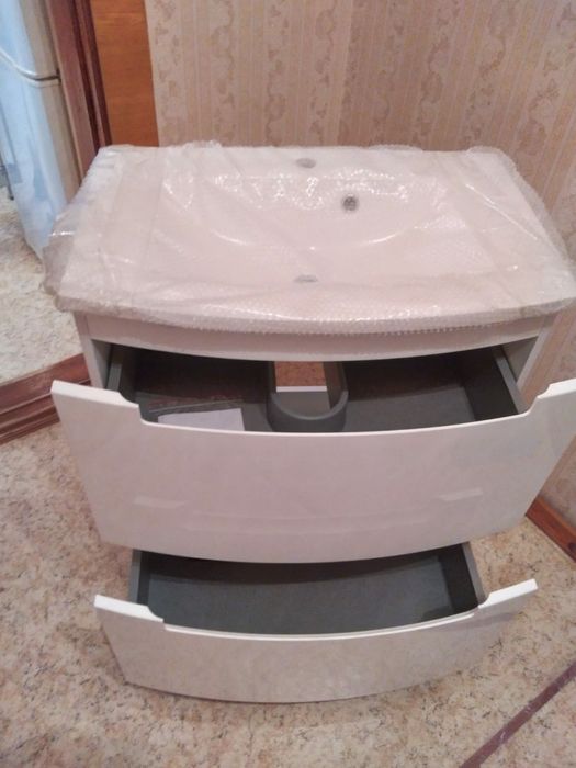 Тумба с умывальником