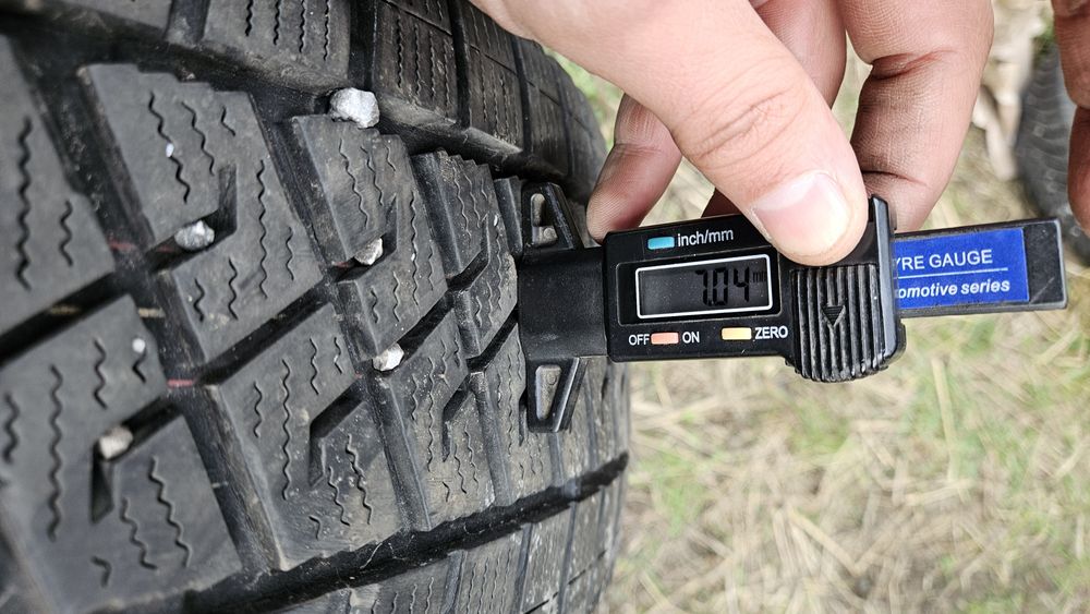 2бр гуми 215 65 16С дот 21 ласа lassa