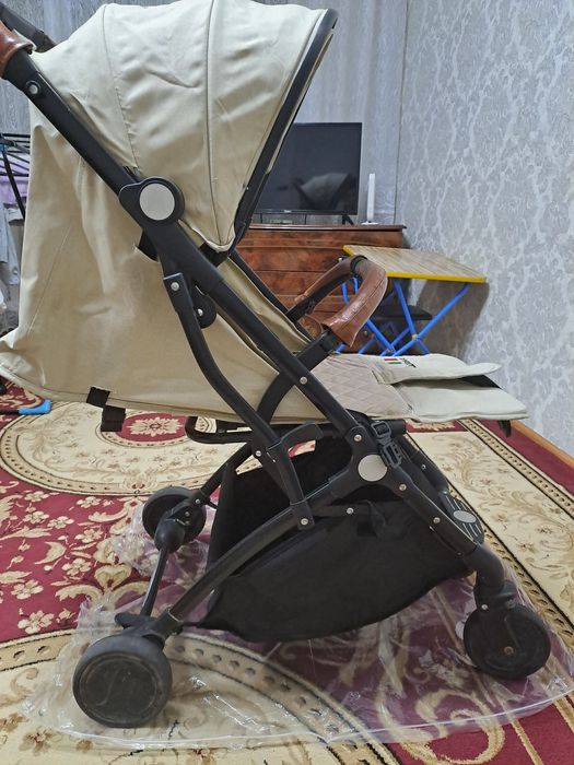 Продам детскую коляску в отличном состоянии