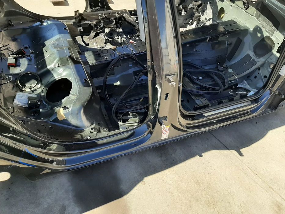 prag dreapta  audi a4 b9 8w berlina facelift 2018