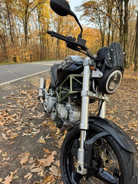 Ducati Monster 600 2001 A2