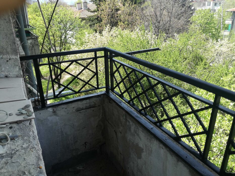 парапети от ковано желязо