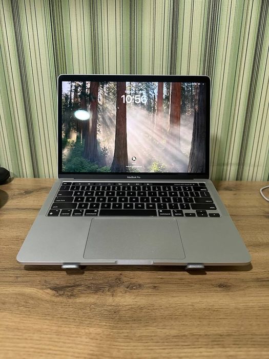 MacBook Pro M2 2022 — Komplekt + Holat zo‘r