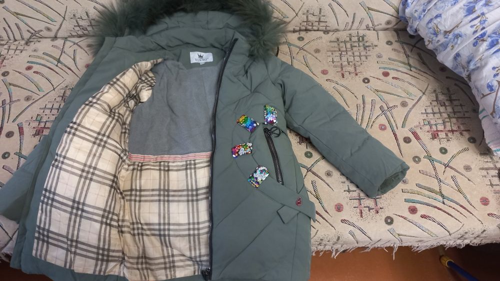 Продам пальто детское