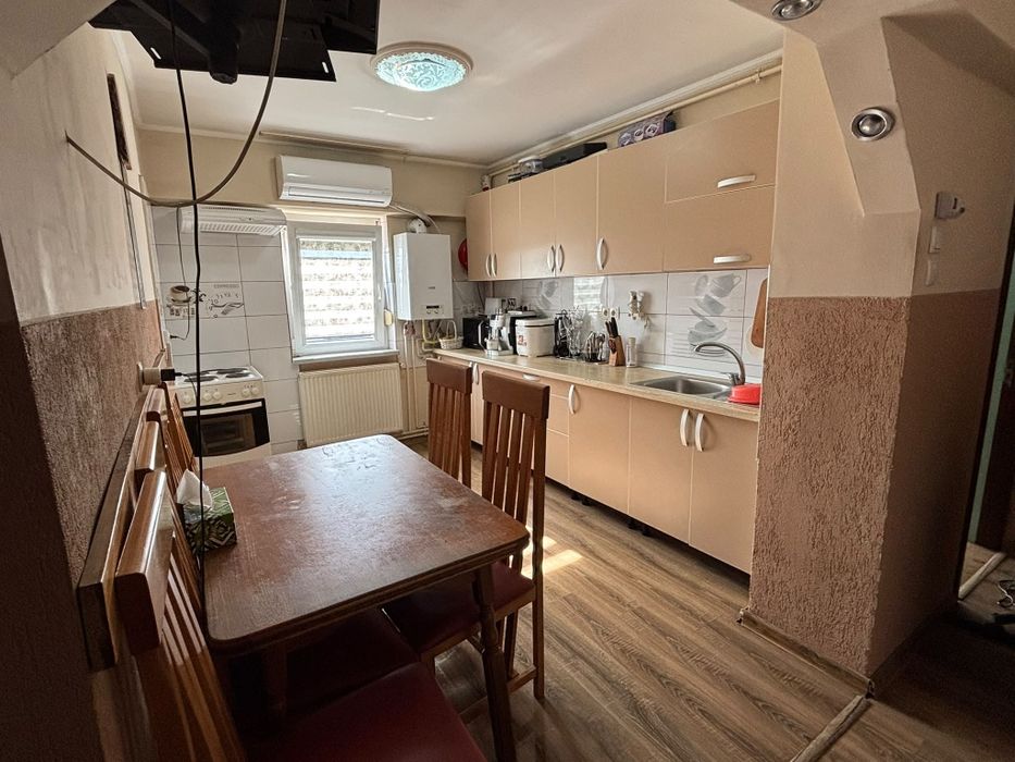 Apartament 3 camere