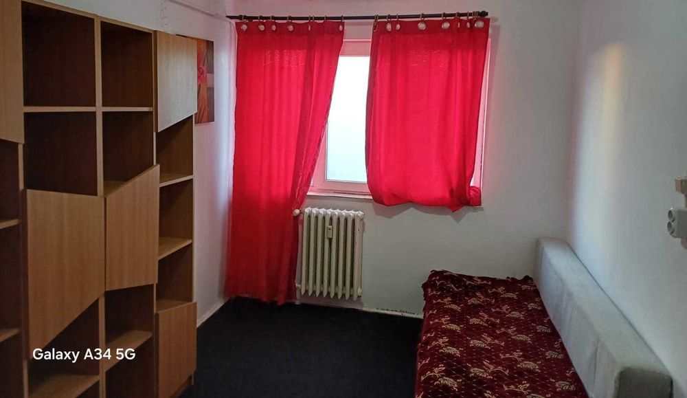 Vând apartament cu 2 camere in Brașov, zona Tractorul