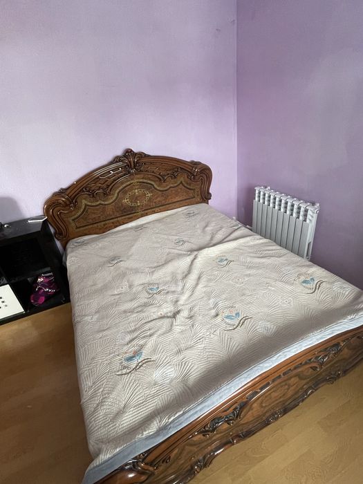 Продам 2х спальную кровать