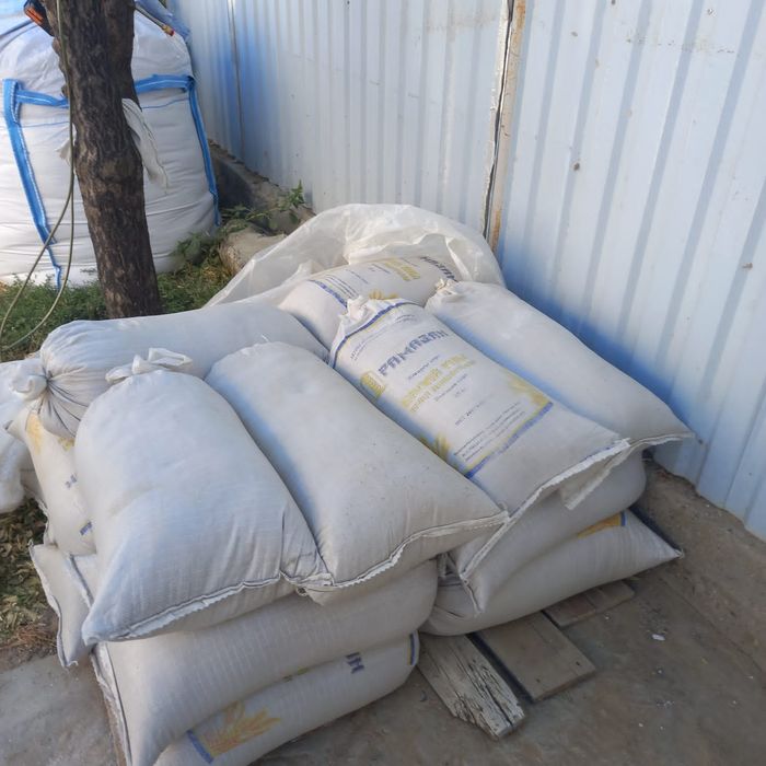 Продается песок строительный