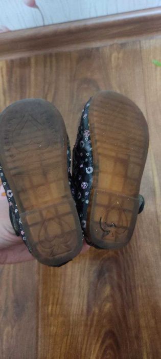 Туфли для девочки на 2-3 года, 2-3 yoshli qizlar uchun poyabzal